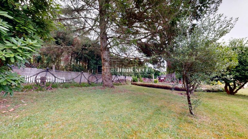 Foto b9629257-72e1-44f4-ab34-9b2e7b2b74c0. Terreny residencial a Dorneda Oleiros
