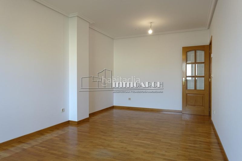 Foto 9a3a0b7d-ba1c-4d55-85d1-ed0557823312. Pis amb aparcament a Acea de Ama - O Burgo Culleredo