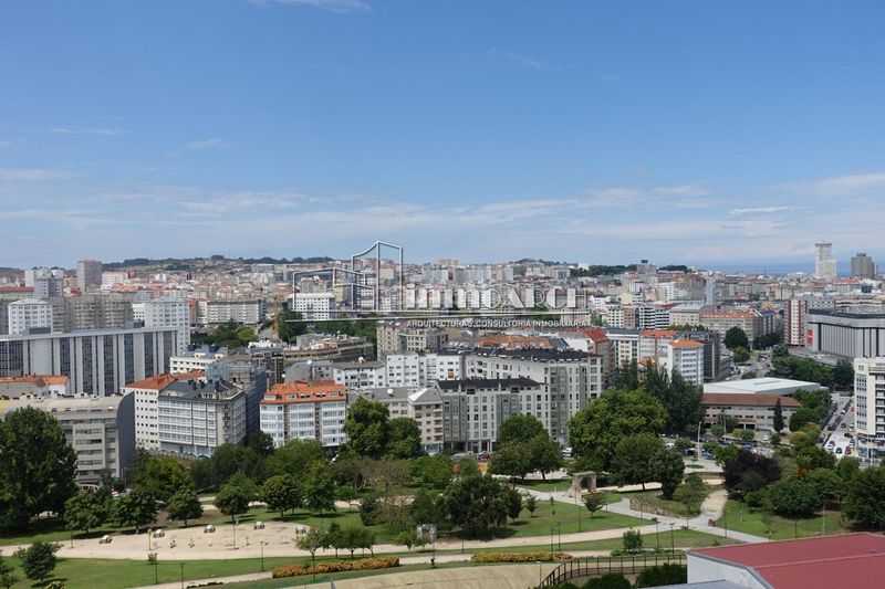 Foto b0c6e0ac-4047-4578-b2f2-af9562702dd9. Dúplex amb aparcament a Los Castros - Castrillón Coruña (A)