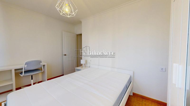 Foto 64f6fa67-331b-408b-82da-706f0b41138e. Rent flat with heating in Someso - Matogrande Coruña (A)