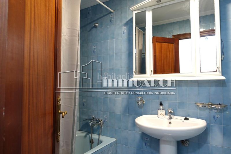 Foto d94e659d-2da7-4e60-92c3-5c8806b18866. Rent flat in Agra del Orzán - Ventorrillo Coruña (A)