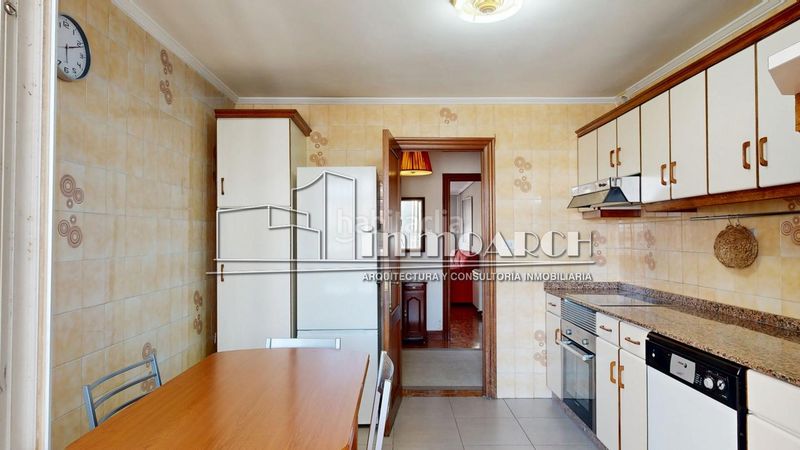 Foto dd7529fd-efab-4693-b459-705e3baec77f. Rent flat in Agra del Orzán - Ventorrillo Coruña (A)