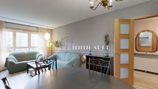 Miete Etagenwohnung  Rua juan sebastián elcano