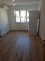 Apartament a Malva Rosa. Se trata de un piso completamente reformado cerca de la playa ma