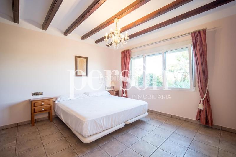 Foto 0fe4d840-c50e-40c4-9852-f326b76fd77b. House with heating parking pool in La Granadella - Costa Nova Xàbia