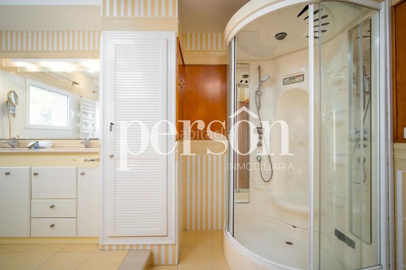 Foto 3feea37d-bdd1-4175-881f-3c17b643f440. House with heating parking pool in La Granadella - Costa Nova Xàbia