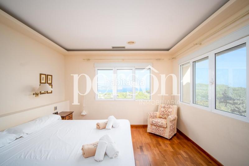 Foto d95b70a7-c5df-414d-8f66-e851277f996c. House with heating parking pool in La Granadella - Costa Nova Xàbia