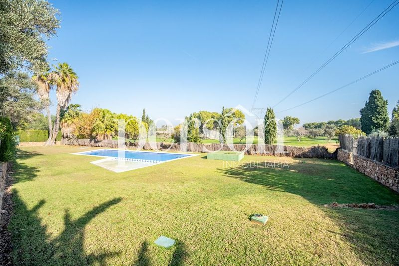 Foto 7972178b-559f-4f80-a575-12923641f47f. Casa aparellada amb calefacció aparcament piscina a Bétera