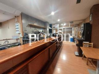 Lloguer Local Comercial a Favara. Local con licencia para cafetería / bar, al lado de centro hospi