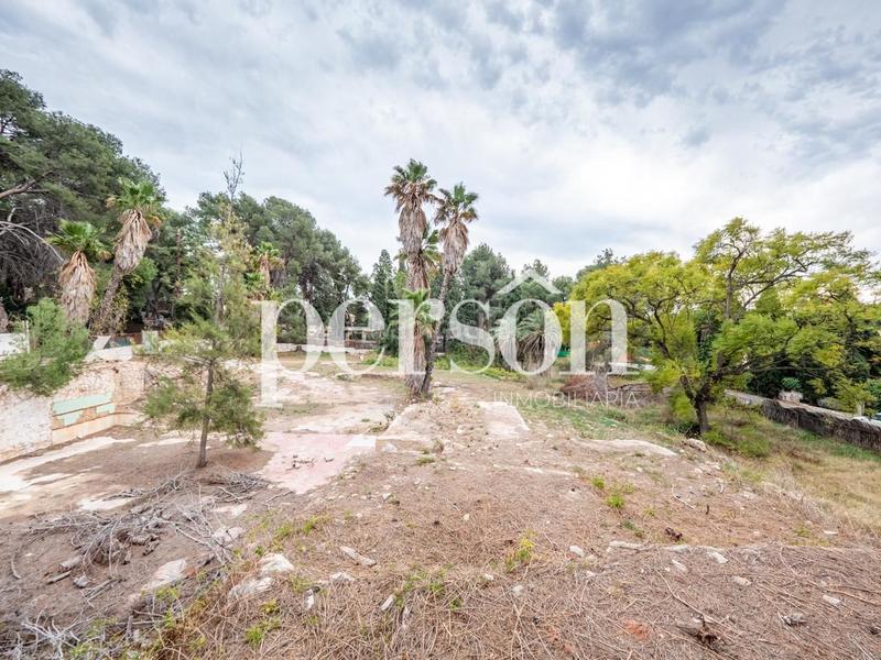 Foto a71446dd-5d9d-436f-8021-8fd8aea50577. Terreno residencial parcela urbanizable en venta en santa bárbara en Rocafort