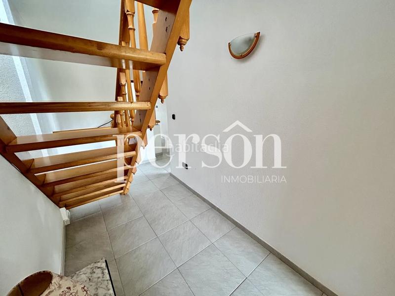 Foto 3dfad5e2-4a14-41c5-b034-286a3d25765d. Casa bifamiliare con piscina in Mareny Blau Sueca