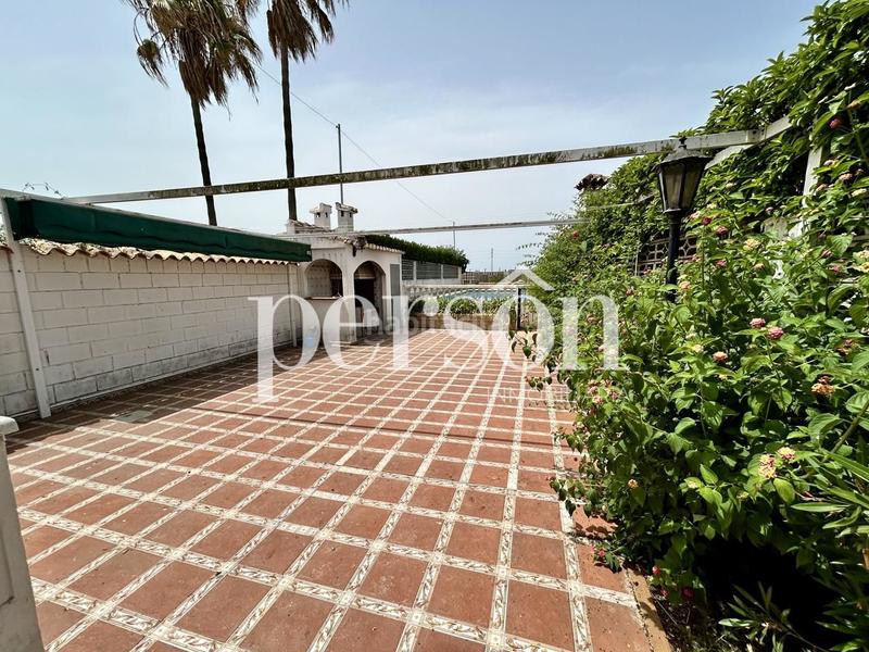 Foto 9449e8f9-c4dd-482b-a4f0-8fa13d4e0661. Casa bifamiliare con piscina in Mareny Blau Sueca
