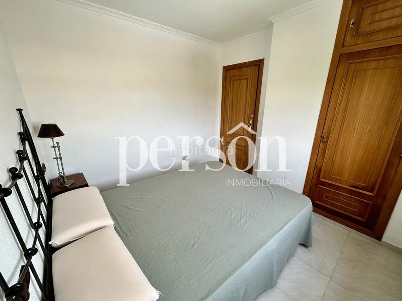 Foto f795eb78-7eab-4fd5-ba13-474d30f9fdcf. Casa bifamiliare con piscina in Mareny Blau Sueca
