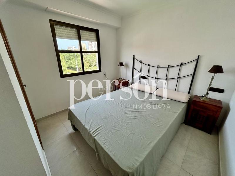 Foto fbf1bac4-5efb-46c4-bceb-6df0c066cd1e. Casa bifamiliare con piscina in Mareny Blau Sueca
