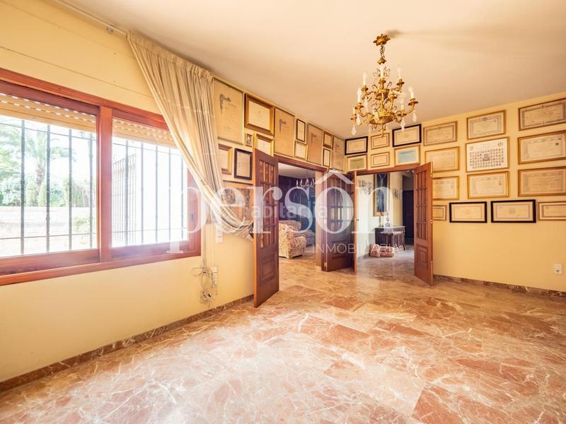 Foto 1aba1bac-e4fd-4f45-b3dd-a58fd352df4b. Casa  independiente en campolivar en Godella