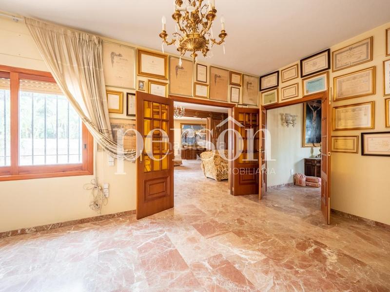 Foto 460b1acc-c44c-4db4-9473-cc0ae85f597a. Casa  independiente en campolivar en Godella