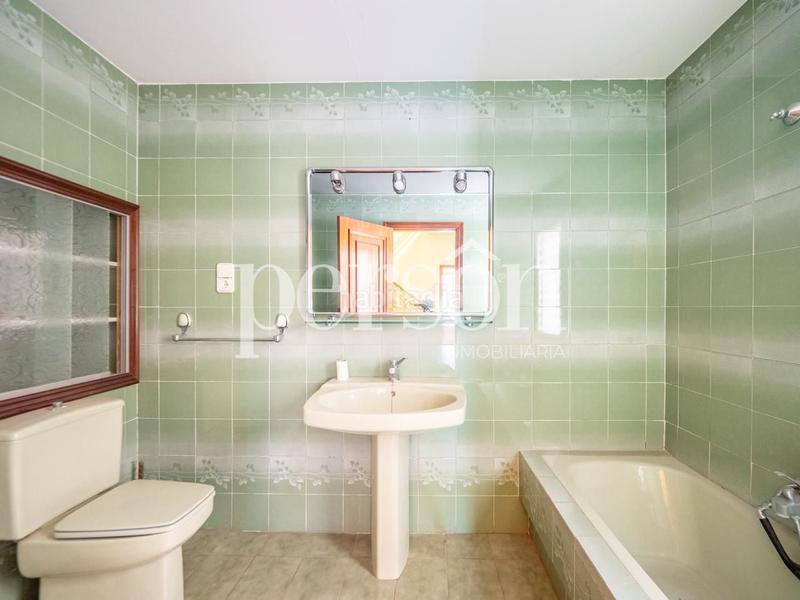 Foto 52ccd604-7a7c-49d3-a3da-a7fbec7ae174. Casa  independiente en campolivar en Godella