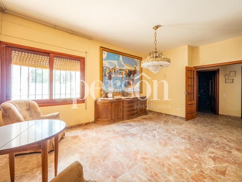 Foto 6f8715d0-bb16-4dda-b855-a8bef60c0693. Casa  independiente en campolivar en Godella