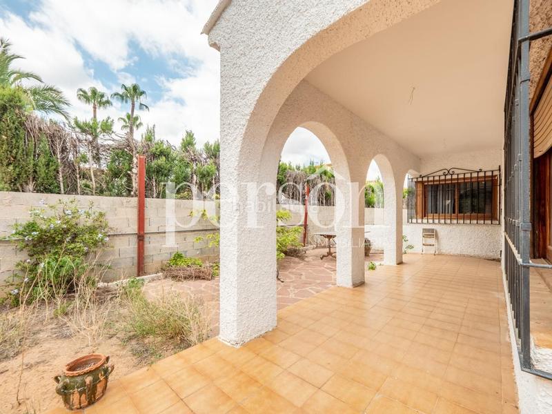 Foto 86255b70-8e90-4733-9982-ab928fd494b6. Casa  independiente en campolivar en Godella