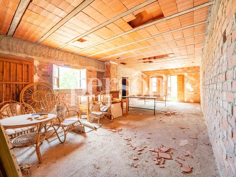 Foto dfad3bdc-4e86-41e6-b84b-f219961bd27c. Casa  independiente en campolivar en Godella