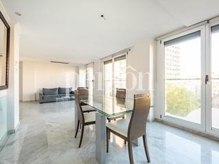 Dúplex  Carrer de xàtiva. Gran dúplex con vistas despejadas en el centro de valencia