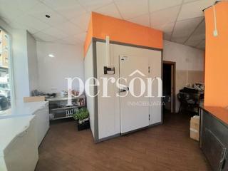 Lloguer Local Comercial a Favara. Alquiler de local con licencia