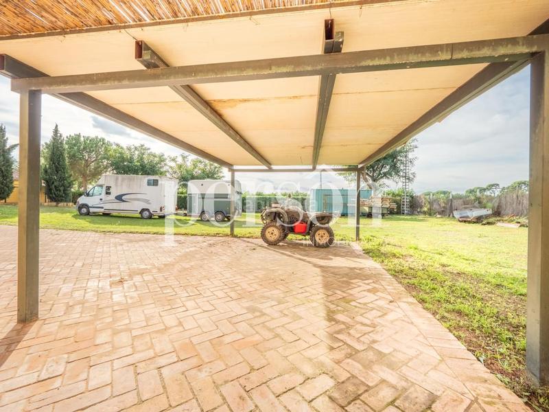 Foto 0c97f736-b638-4309-b890-cb174be6774c. Masía exclusiva finca en Los Pinares-La Masia Bétera