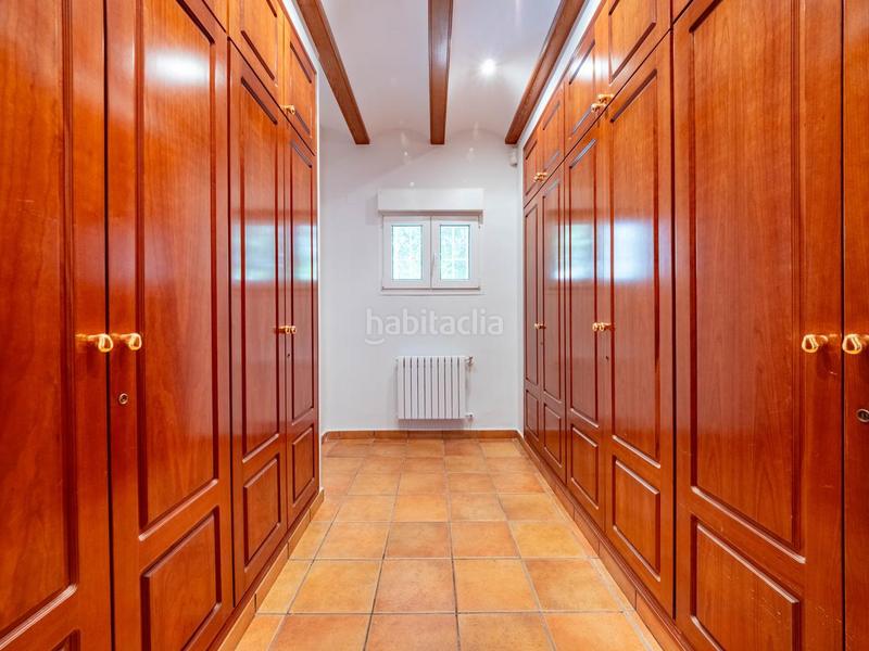 Foto 139a9ae6-6c51-4dce-bf9e-9d3e32e6c91a. Masía exclusiva finca en Los Pinares-La Masia Bétera