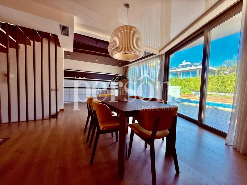 Foto 37d7eb87-9245-4174-84ad-3813306e7ddf. Casa amb piscina a La Zenia Orihuela