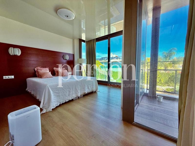 Foto 6af9a9f7-eb5a-424c-9186-678bd77e2fbe. Casa amb piscina a La Zenia Orihuela