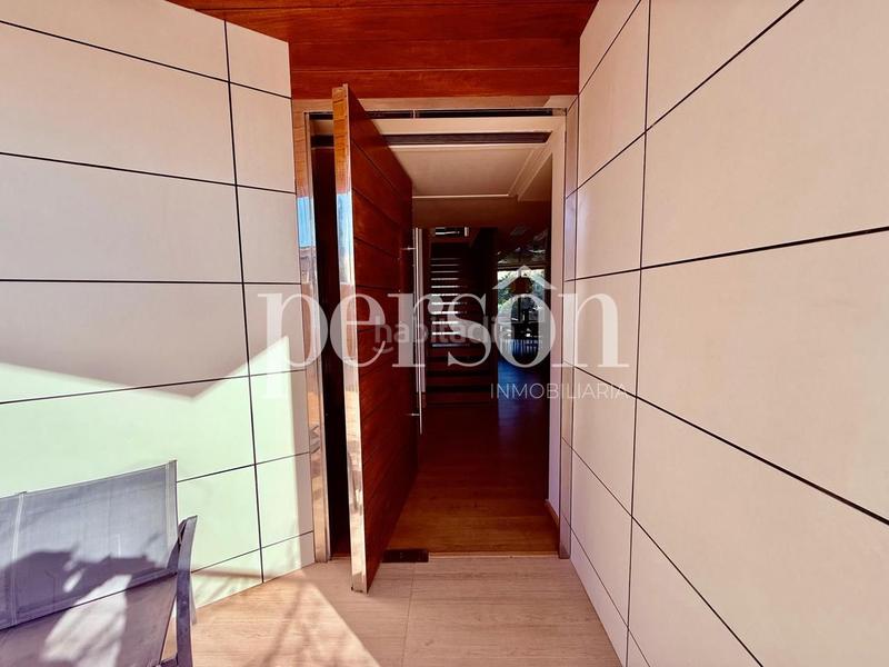 Foto e9df2c70-5244-4f50-84d3-8943d8331031. Casa amb piscina a La Zenia Orihuela