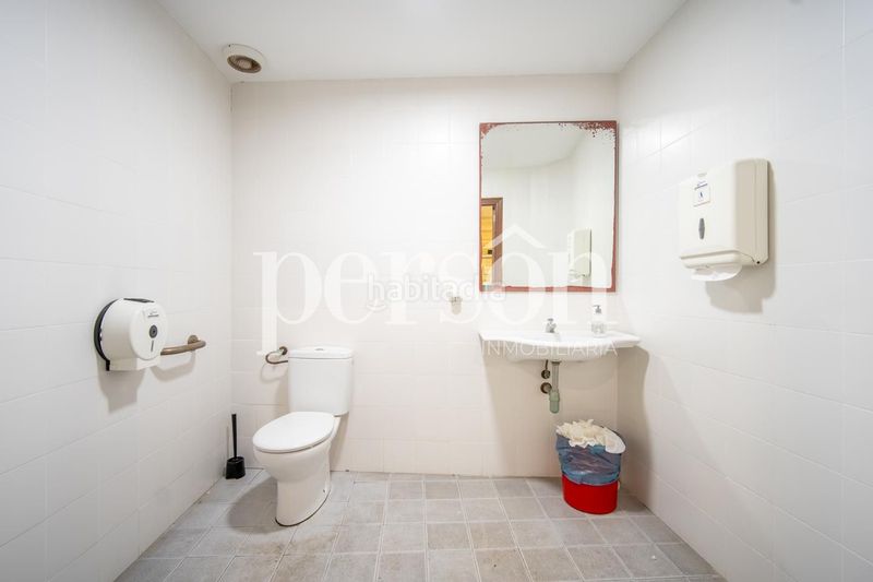 Foto 8a722751-16e5-4601-8b3a-acd2b5363b92. Local comercial a Benifaió