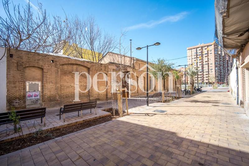 Foto 58e27748-3ed7-4387-a70a-b57a921c1e76. Locale commerciale in El Cabanyal-El Canyamelar Valencia