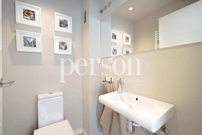 Foto f6a3ccc4-2702-46cc-8fb3-ce252c773a9b. Affitto attico con riscaldamento parcheggio piscina in Valencia