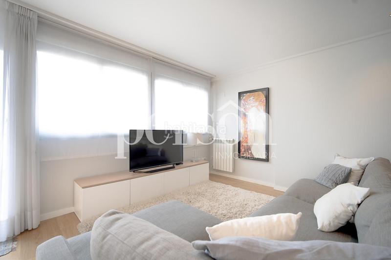 Foto 6252784c-ead3-4d65-bb35-ce738f82df20. Lloguer àtic amb calefacció aparcament piscina a Valencia