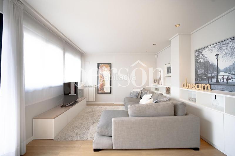 Foto e48c39d1-72ee-49e0-a275-b05f62422011. Location attique avec chauffage parking piscine dans Valencia