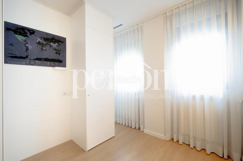 Foto ffb1f64c-9571-40b8-a0cd-56ecc13dfc15. Location attique avec chauffage parking piscine dans Valencia