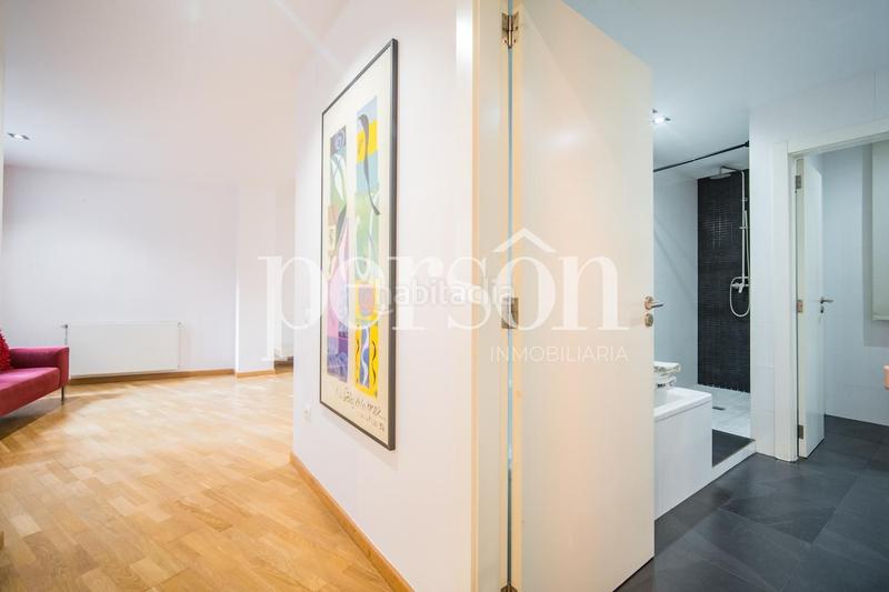 Foto 6ceba760-f91c-4bbf-8431-f9b92099839e. Appartamento con riscaldamento in Russafa Valencia