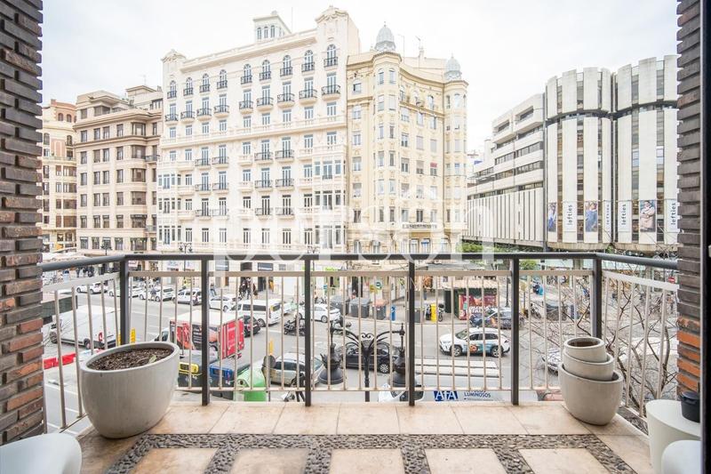Foto f9ddf964-4e0d-4b7c-9675-a8b6d55943c3. Appartamento con riscaldamento in Russafa Valencia