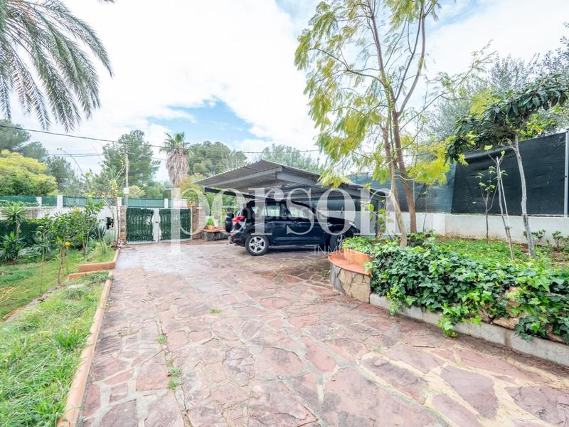 Foto 00a59fe9-5f8a-415d-beb5-d1da4f3f12ba. Casa encantador chalet en la urbanización los lagos en Alginet