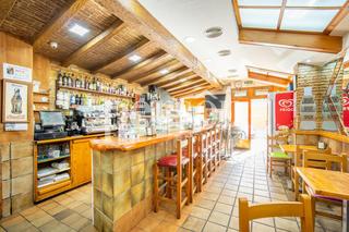 Traspàs Local Comercial a Favara. Oportunidad de traspaso bar restaurante en funcionamiento en pat