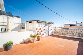 Àtic a Nou Moles. Ático para reformar en nou moles