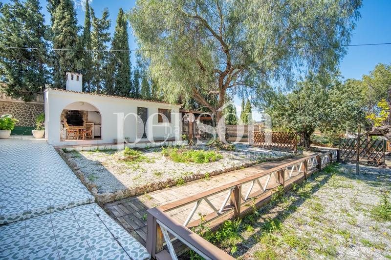 Foto 0c7bccdb-d6ec-436d-bfbf-401e7c2b7536. Casa amb aparcament piscina a Vilamarxant