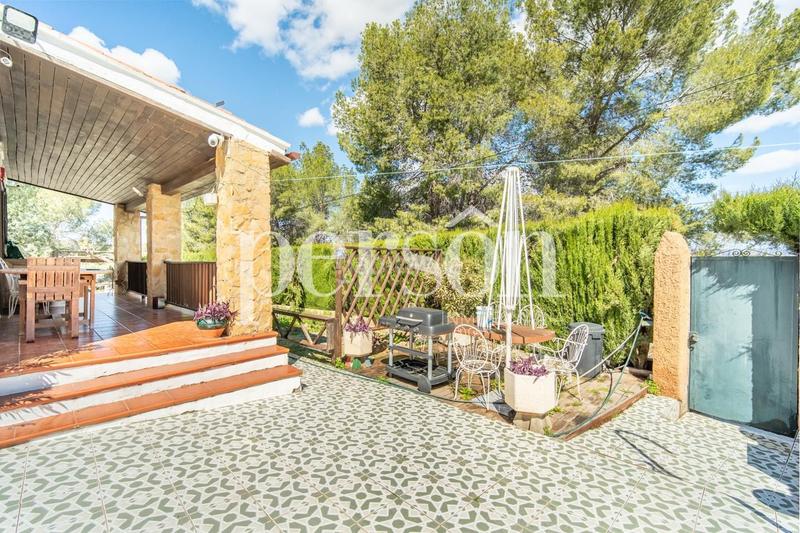 Foto 89b20f8e-f3cc-4fcb-8259-9ad2fb21f18a. Casa amb aparcament piscina a Vilamarxant