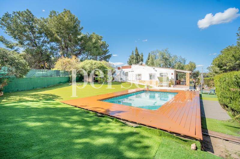 Foto e6a6bd30-9bd4-42bc-9950-f4ecee75b6ae. Casa amb aparcament piscina a Vilamarxant