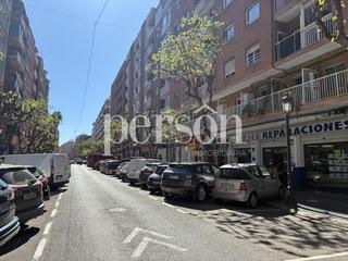 Local Comercial a Albors. Venta doble local comercial en zona amistat
