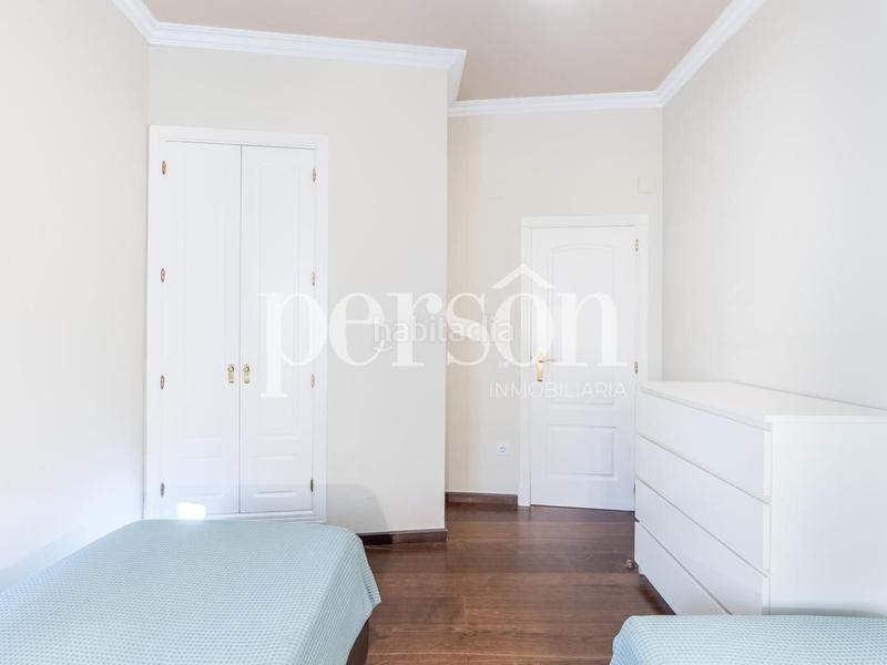 Foto 2e34f34b-d403-4ca5-883f-dd98bed747ef. Lloguer àtic a La Seu Valencia