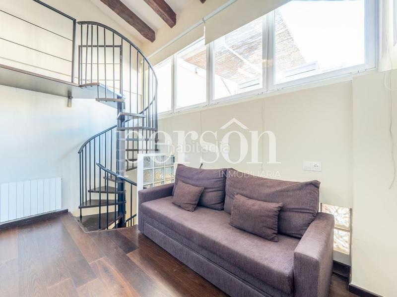 Foto b4dd2651-4ee7-49e0-9f18-bb085762ff50. Lloguer àtic a La Seu Valencia