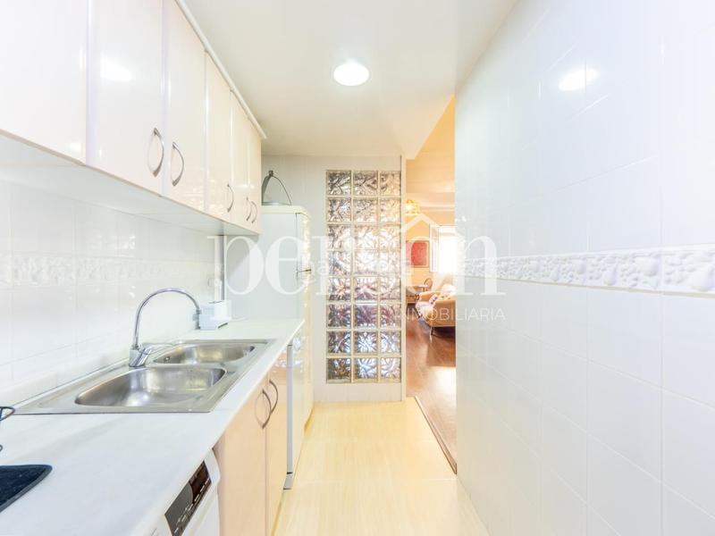 Foto 2ca52eaa-0338-450e-9a71-8090fdbf81e3. Location attique dans La Seu Valencia