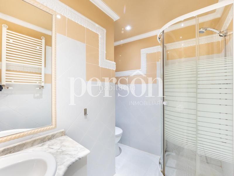 Foto 48a2b84f-1860-480f-95ec-c416be2b7377. Location attique dans La Seu Valencia